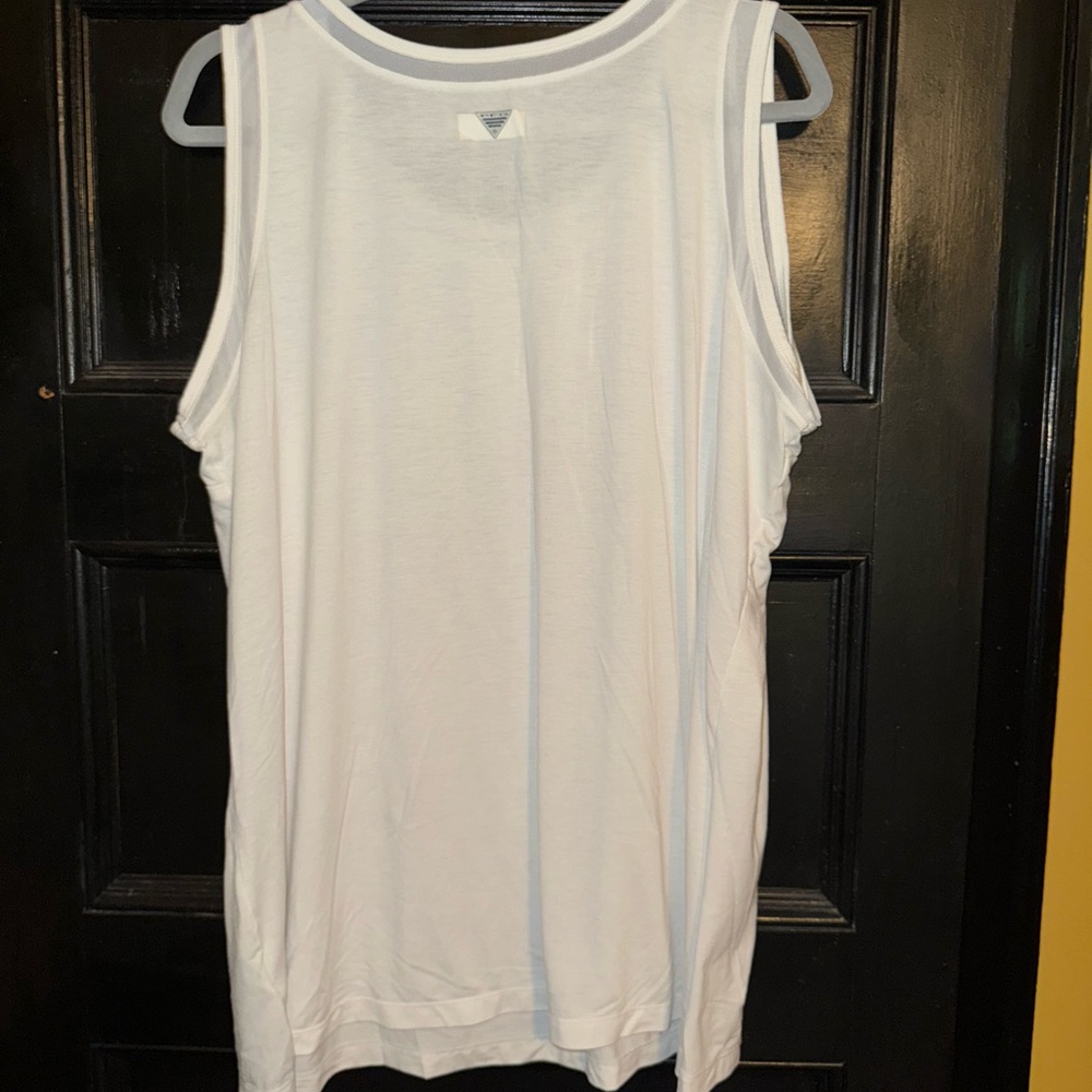 Columbia White Sleeveless Tank Top